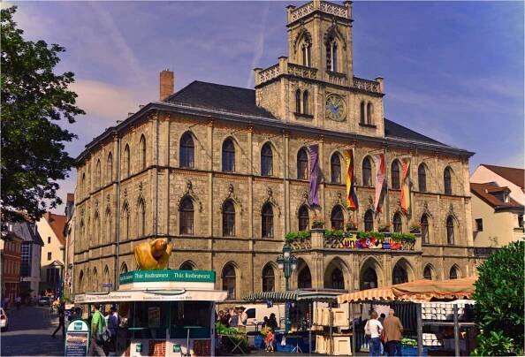 Weimar Rathaus mit Markt