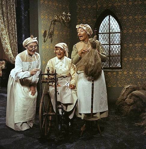 O líné Nitce a prstýnku s rubínem (1984) | Recenze - Uživatelské | ČSFD.cz