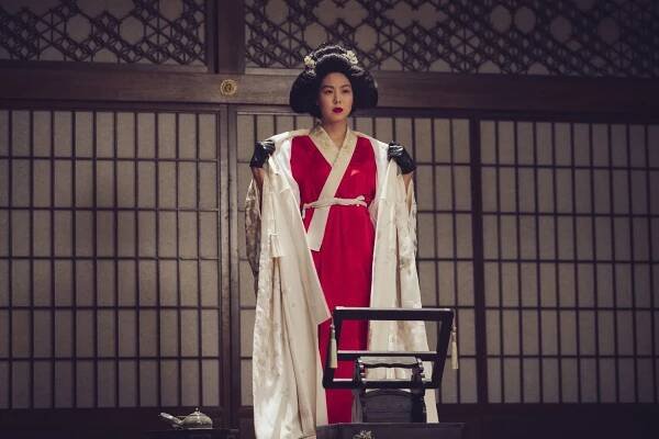 Komorná - Z filmu - Min-hee Kim