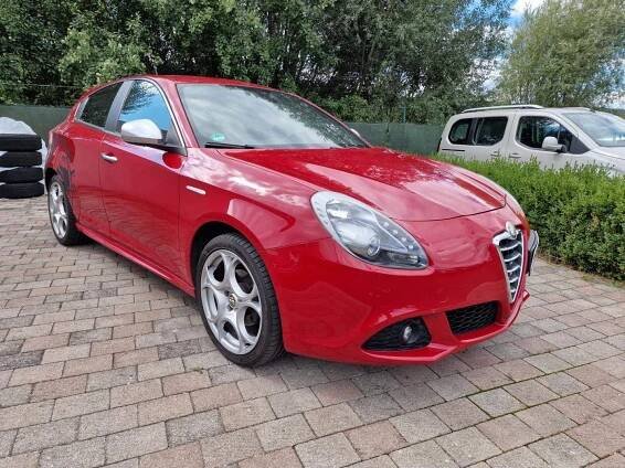 Prodej Alfa Romeo - Giulietta REZERVOVÁNO!! 1,4 Ti 88kW XENONY 1. | tutut.cz