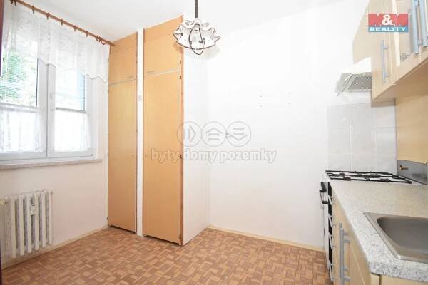 Prodej bytu 2+1, 43 m2, Havířov, ul. Nákupní