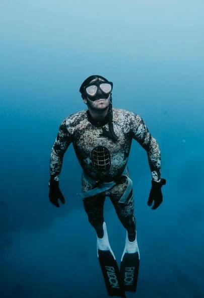 bezplatná Základová fotografie zdarma na téma aktivita vody, dobrodružné sporty, freediver vybavení Základová fotografie