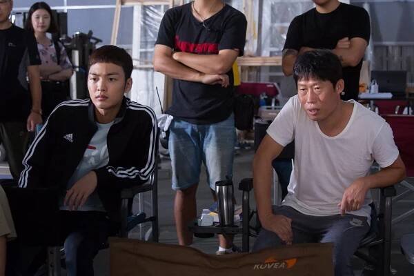 Leseulleo - Z natáčení - Min-jae Kim, Hae-jin Yoo