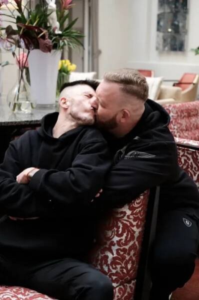 Nejvíc jim vztah údajně přejí lidé mimo LGBT+ komunitu