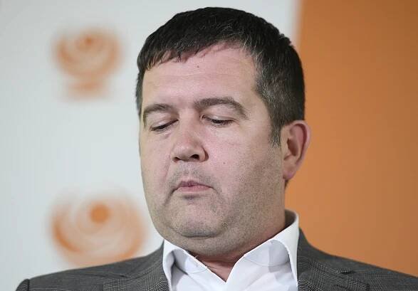 Foldyna chce přece jen žádat straníky o důvěru. Stejně jako předseda ČSSD Hamáček