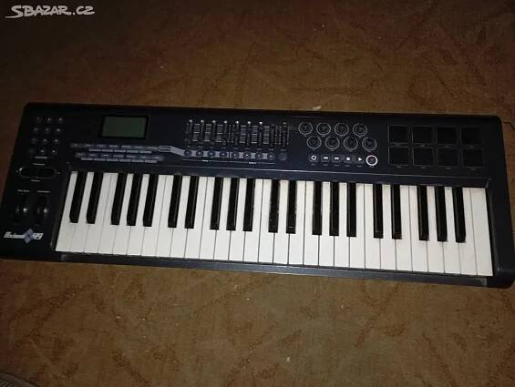 Midi kontrol M-audio 49 - Řepín - Bazar