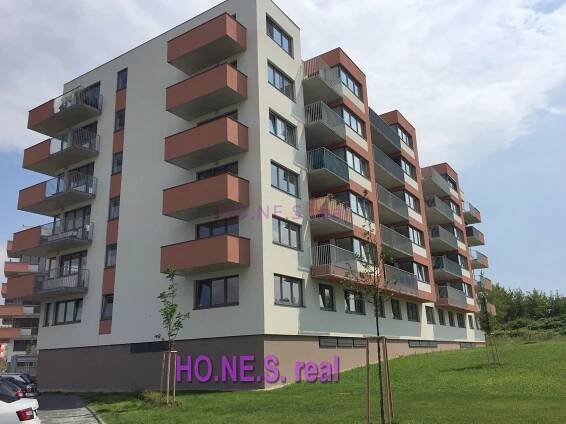 Pronájem Byt 1+kk, Edvarda Beneše, Olomouc - Řepčín