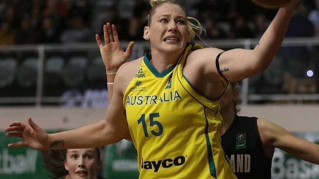 Basketball: Jackson, Opals dominate game one