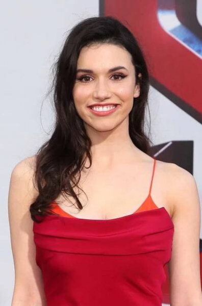 41 Hottest Pictures Of Grace Fulton | CBG