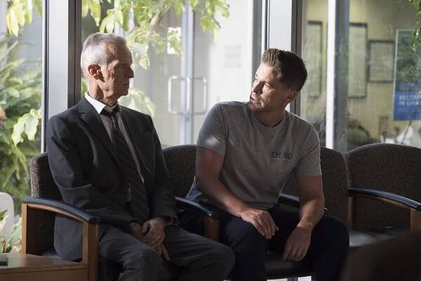 Code Black - Only Human - Z filmu - David Clennon, Rob Lowe