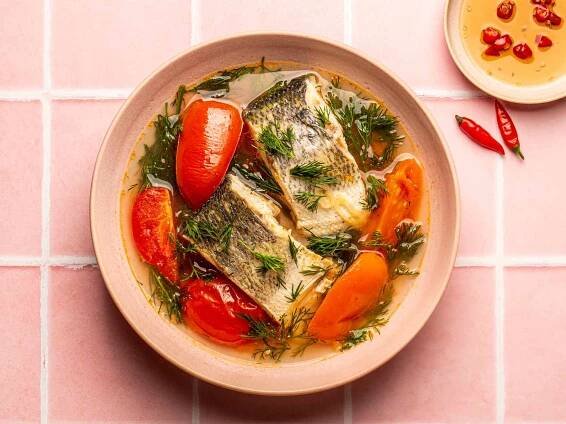 Canh Chua Cá Thì Là (Vietnamese Fish Soup With Tomato and Dill) Recipe