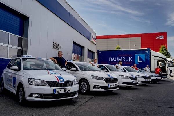 Galerie | AUTOŠKOLA - BAUMRUK | PLZEŇ - STŘÍBRO - NÝŘANY