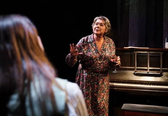 We Started to Sing at the Arcola review: this rambling family yarn is intriguing but exhausting | The Standard