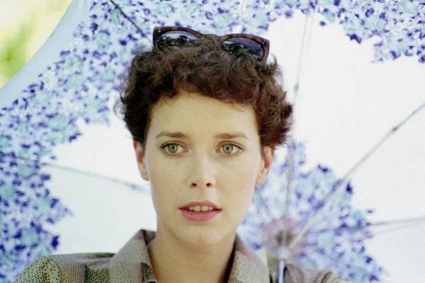 Emmanuelle (1974)