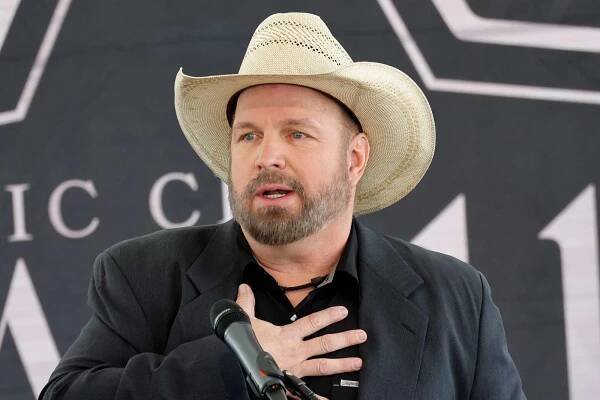 Garth Brooks Accuser Claims Singer Made Repeated Remarks About 'Threesomes' with Her and His Wife Trisha Yearwood