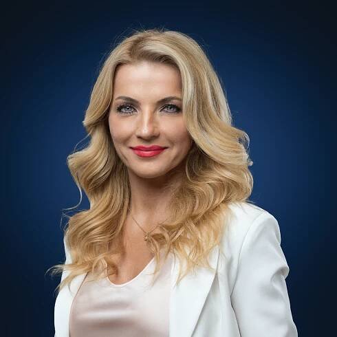 ministryně kultury SR Martina Šimkovičová – Divadelní noviny
