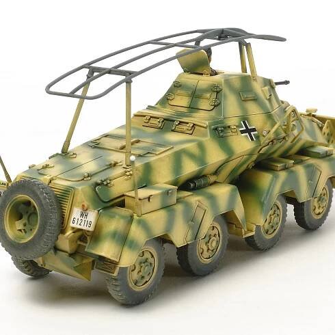 Tamiya German 8-Wheeled Sd.Kfz.232 - Heavy Armored Car | Plastikové modely