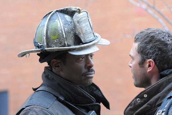 Chicago Fire - Život není fér - Z filmu - Eamonn Walker