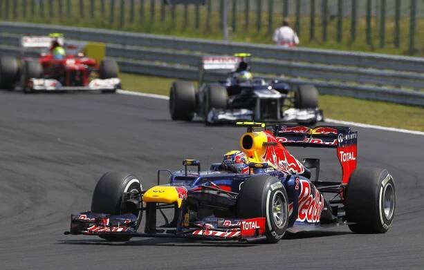 Japanese GP: Red Bull rampant