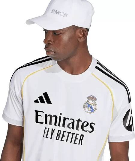Pánský domácí dres s krátkým rukávem adidas Real Madrid 2025/26