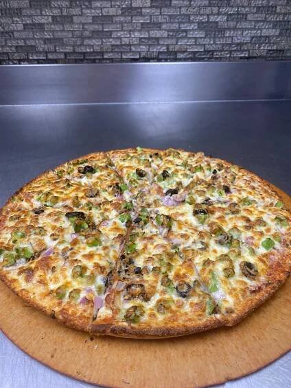 Menu - Round Table Pizza