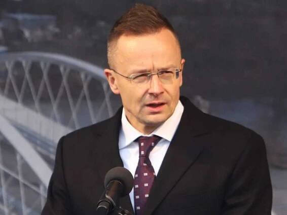 Maďarsko ostro kritizovalo ukrajinský útok na jednu z kľúčových častí ropovodu Družba v Rusku