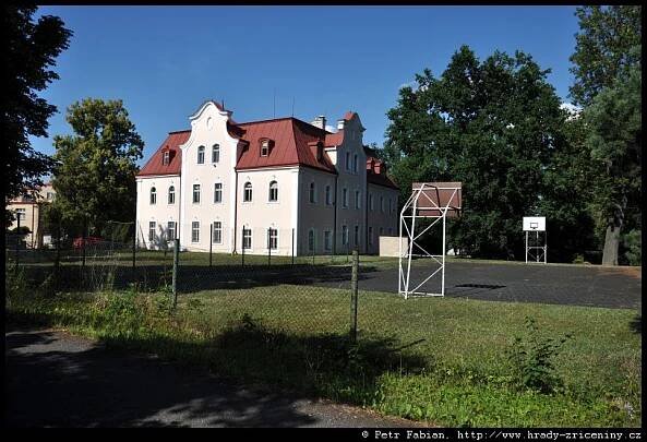 Dalovice – fotografie / hrady-zriceniny.cz