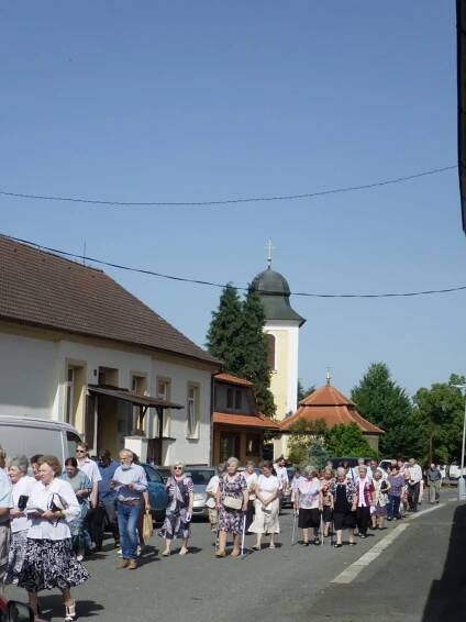 Slavnost Těla a Krve Páně ve Zdislavicích 19.6.2022 | Římskokatolická farnost Zdislavice