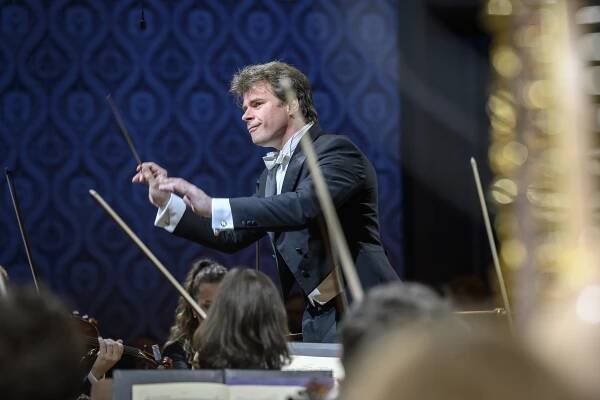 Česká filharmonie uchvátila posluchače náročnými díly různých kompozičních světů