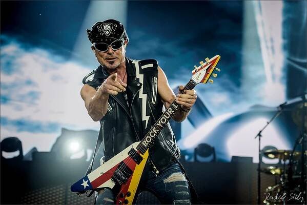 SCORPIONS, THUNDERMOTHER – 7. 6. 2023, Brno, Winning Group Arena | Spark Rock Magazine