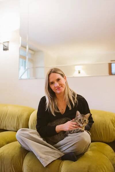 HELENAFAVES_AmandaLeeCoffey-8.jpg