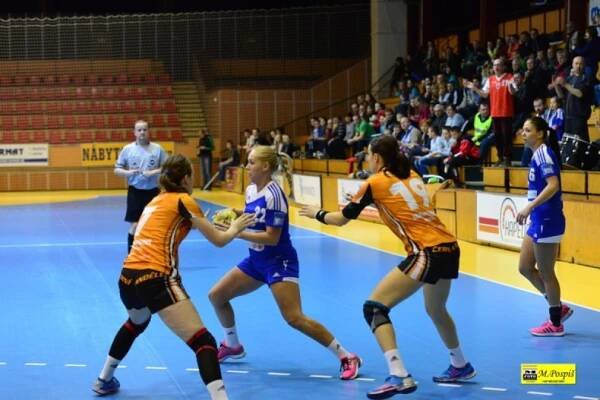 HK Slovan Duslo Šaľa - DHC Baník Most 11.3.2015 | SLOVAN DUSLO ŠAĽA | ženský hádzanársky klub