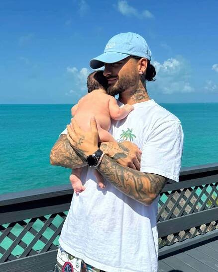 Maluma and daughter Paris Londono Gomez.