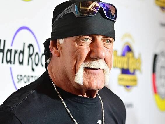 Hulk Hogan Undergoes Neck Surgery