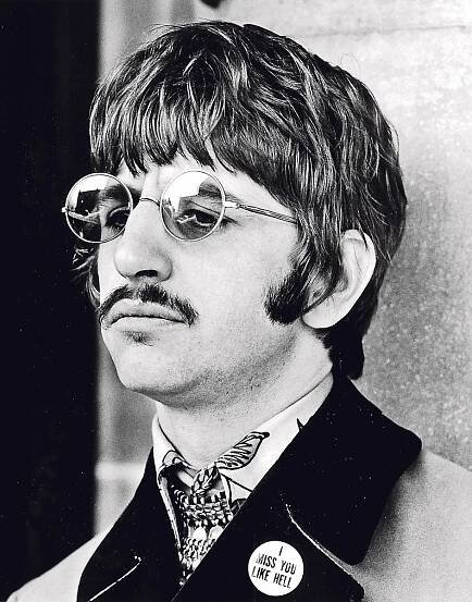 Ringo Starr dotáhl po 20 letech McCartneyho. Královna z něj udělá sira