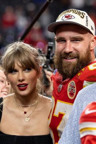 Taylor Swift Wore So Many Tributes to Travis Kelce at the Super Bowl 2024 — See Photos
