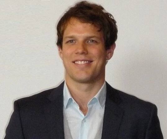 Jake Lacy Biography - Facts, Childhood, Family Life & Achievements