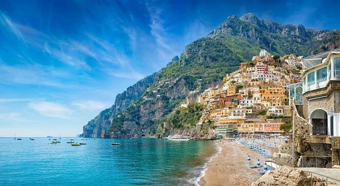 Positano Travel Guide & Ferry Info
