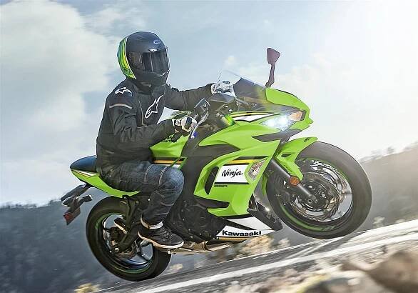 Kawasaki Ninja 650 zelená 2025 - Kawasaki - Supersport & Sport - 189 900 Kč - K2Moto.cz - Splňte si svůj motocyklový sen