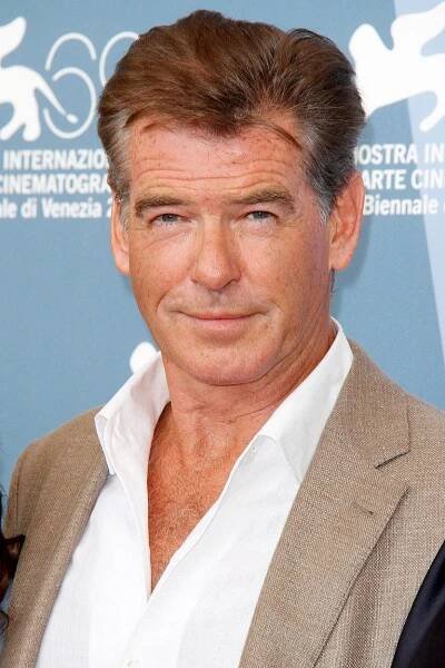 Tenhle „stařík“ je agent 007? Šedivý Brosnan potvrdil návrat do bondovek!