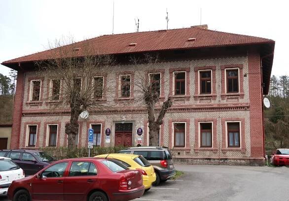 Křivoklát - úřad městyse foto 2