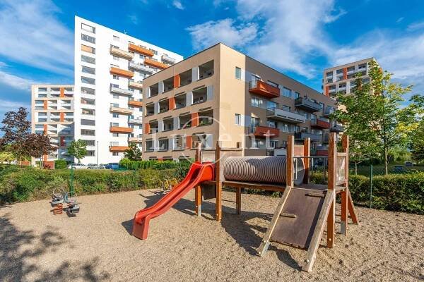 Prodej bytu 4+kk/T/2B/G, 111 m2, Praha 10 – Horní Měcholupy | Luxent