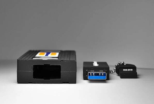 USB flashdisk - videokazeta