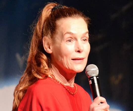 Alice Maud Krige Biography - Facts, Childhood, Family Life of South African Actress