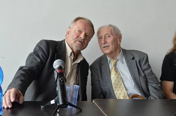 Lubomír Kostelka sám vychoval syna, manželka je opustila. Smůla na ženy ho pronásledovala až do smrti