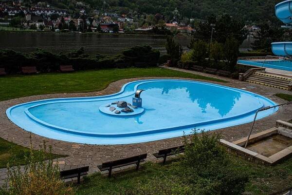 Na koupališti v Brné zahájili sezónu.