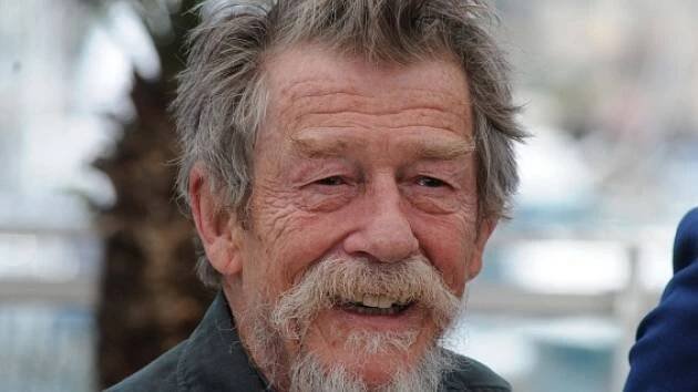 Zemřel britský herec John Hurt, známý ze Sloního muže či Vetřelce