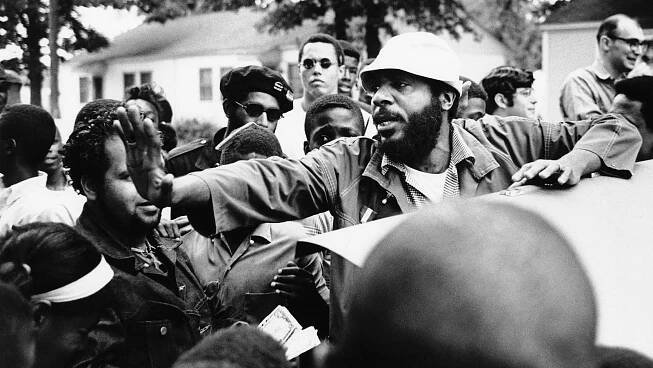 Dick Gregory, 84, Dies; Found Humor in the Civil Rights Struggle