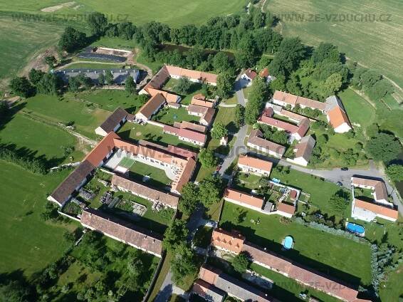 Fotografie ze vzduchu - Fotografie obcí CH až O - Opatovice