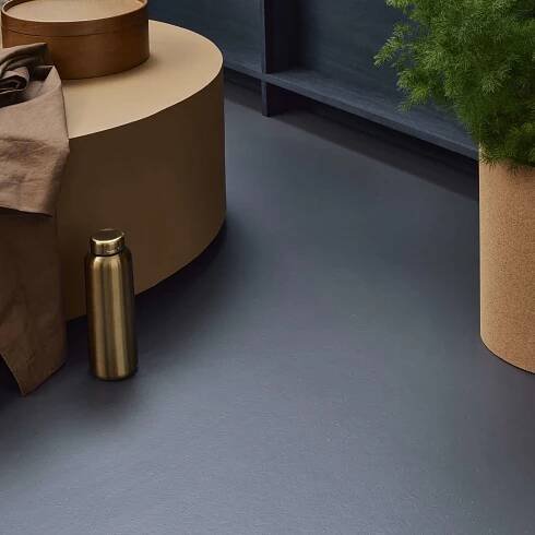 MARMOLEUM Cocoa přirozená inovace mezi podlahami | iDomo 